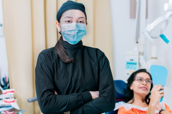 When To Call An Emergency Dentist For Immediate Care