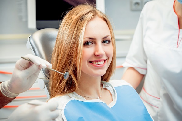 How Cosmetic Dentistry Can Save A Smile After Gum Disease
