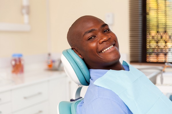 Reasons To Consider A Porcelain Dental Crown