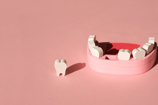 How A Family Dentist Can Replace Missing Teeth
